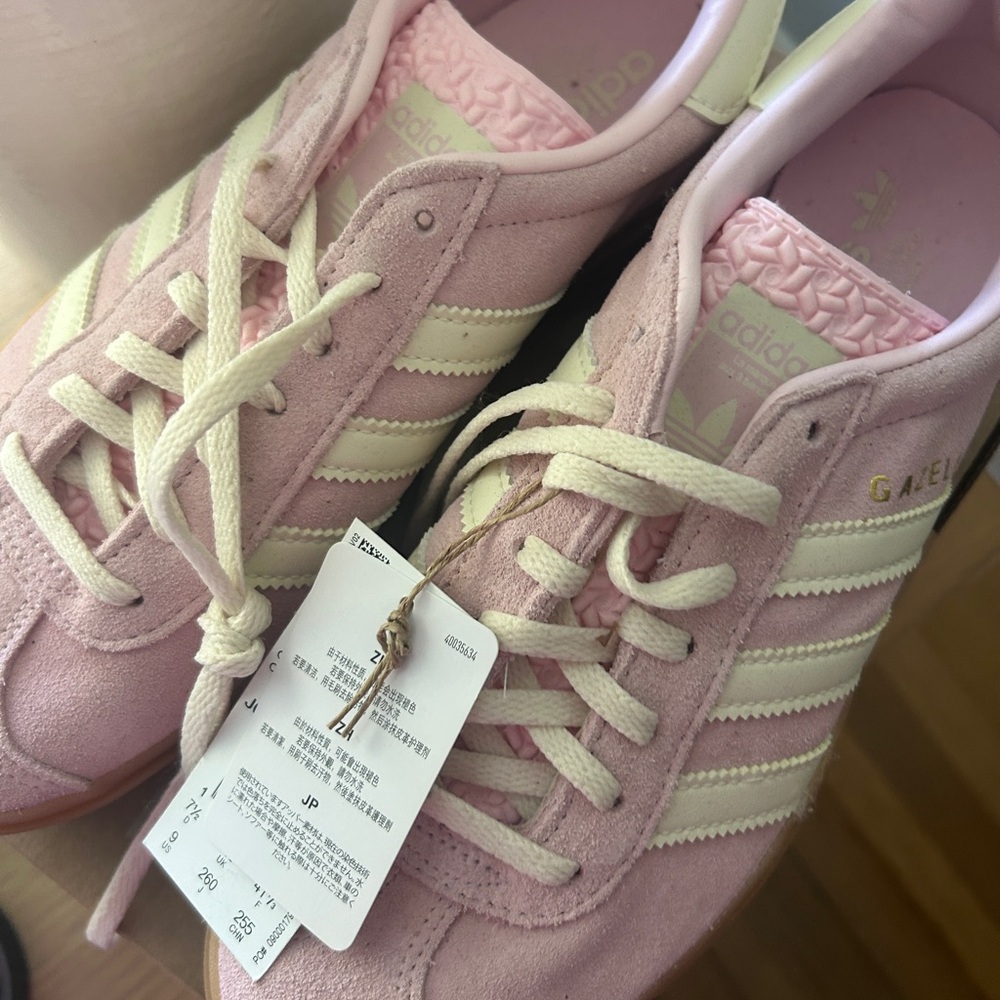 adidas Gazelle Women’s Pink Suede Sneakers with Cream Stripes - Picture 3 of 6